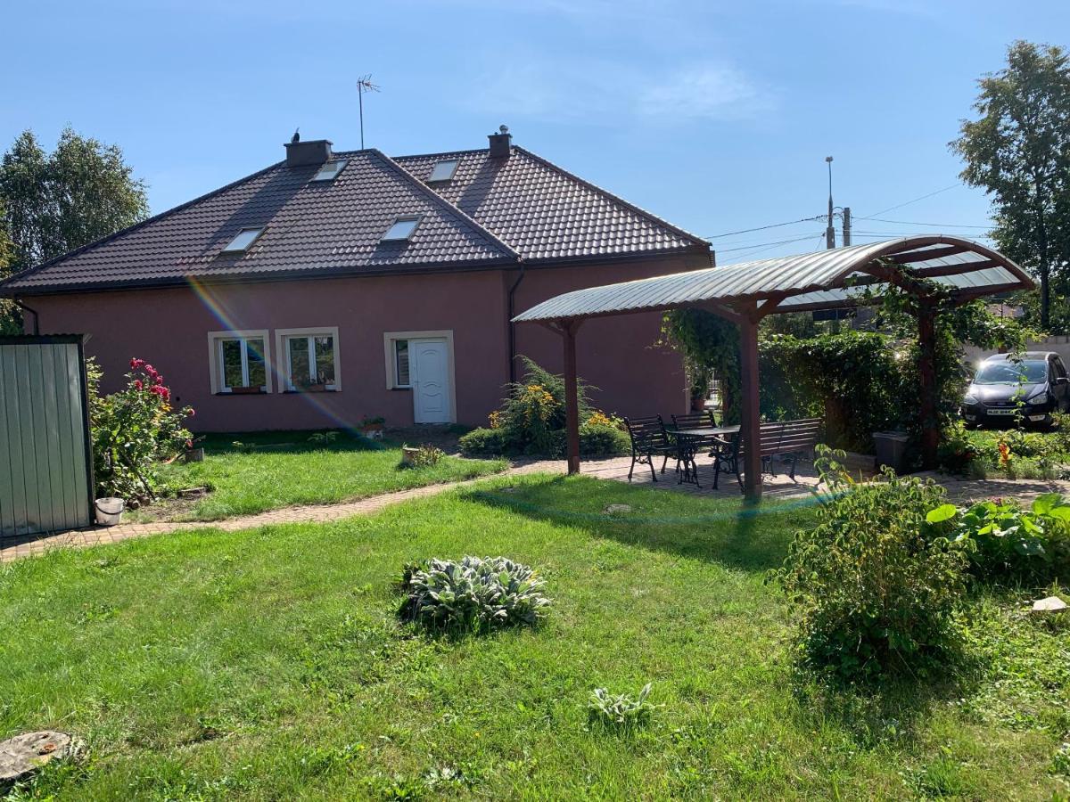 Medison Family Boutique B&B Kielce Buitenkant foto