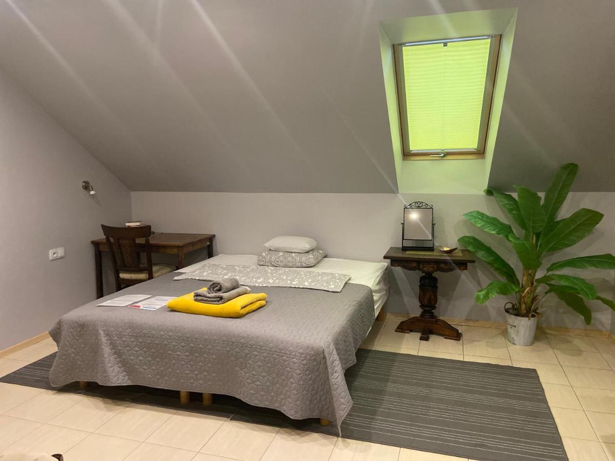 Medison Family Boutique B&B Kielce Buitenkant foto