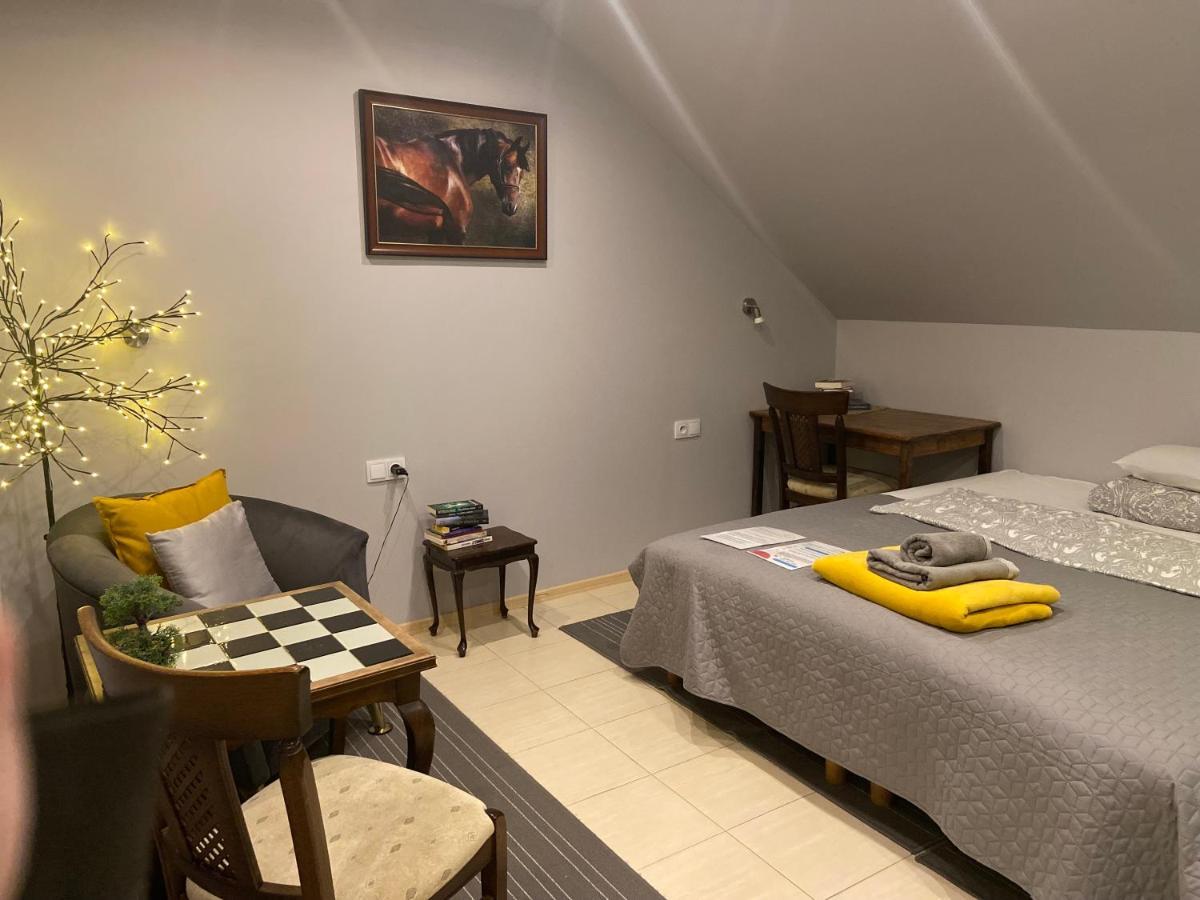 Medison Family Boutique B&B Kielce Buitenkant foto