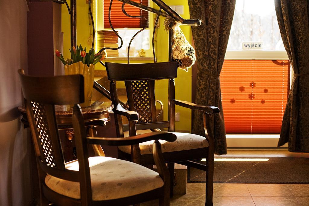 Medison Family Boutique B&B Kielce Buitenkant foto